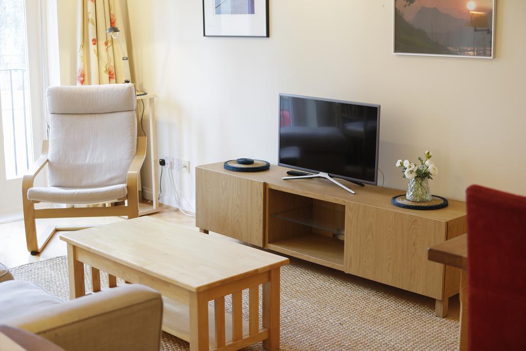 Apartament Beautiful Flat With Terrace Londyn Zewnętrze zdjęcie